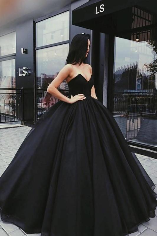 Black Tulle Ball Gown Prom Dresses with Plunging Sweetheart Corset NarsBridal