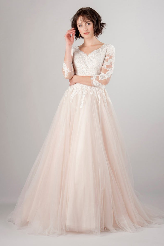 3/4 Sleeve Scalloped Lace Pastel Pink Tulle Bridal Gown - VQ