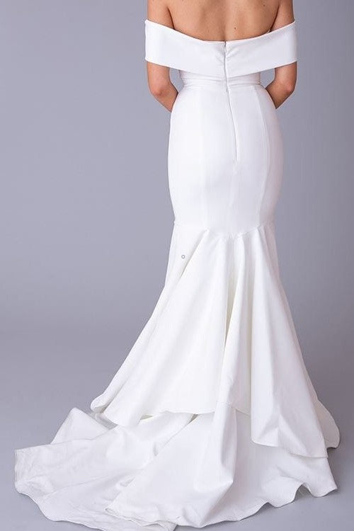 Slim Fitting Wedding Dresses